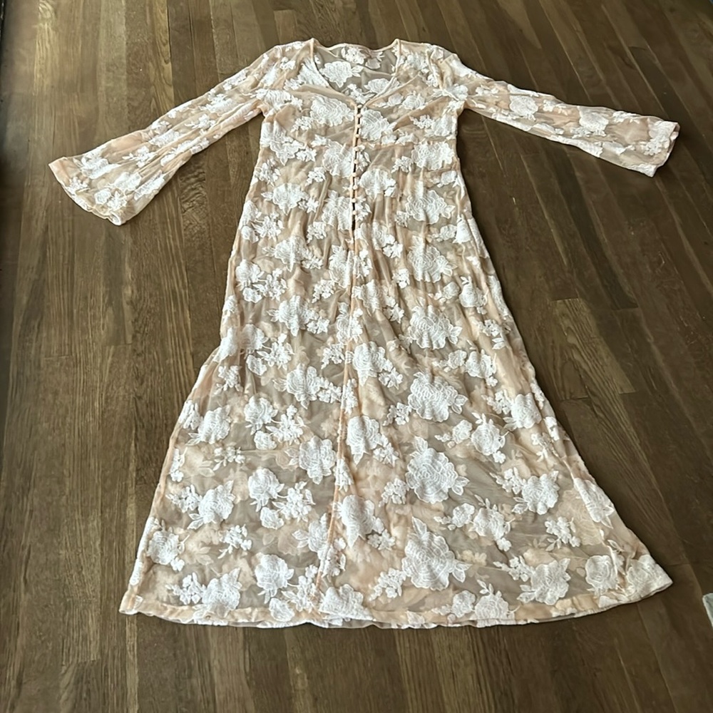 Boho flowy lace kimono